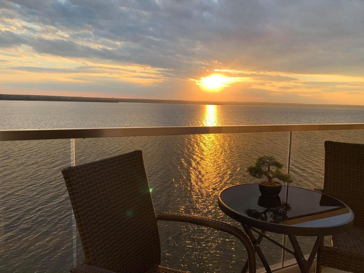 Apartment Sunset Lake View Mamaia Buitenkant foto