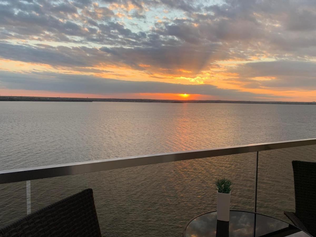 Apartment Sunset Lake View Mamaia Buitenkant foto